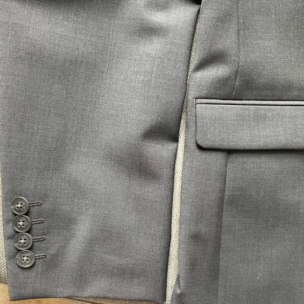 2 piece Bar III charcoal grey wool blend suit 42R - Picture 10 of 16